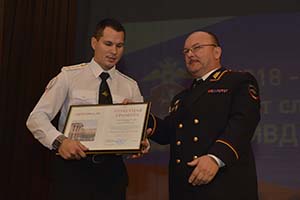  DSC9008
