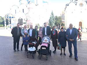 17996