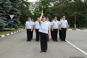 76312