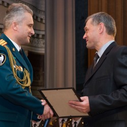 0075.jpg