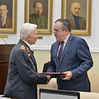 8746.jpg