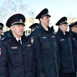 ДЛЯ ЗАЩИТНИКОВ ГОРОДА