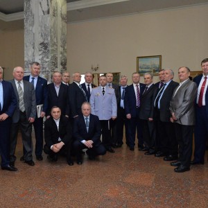 РОДИЛИСЬ ПОД СЧАСТЛИВОЙ ЗВЕЗДОЙ