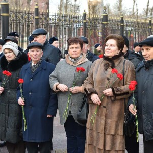 ТРАДИЦИЯ СЛУЖЕНИЯ ОТЧИЗНЕ