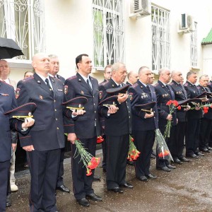Навечно в строю