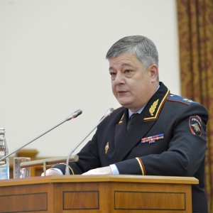 ПЕРВЫЙ ШАГ ПО ДЛИННОЙ ДОРОГЕ